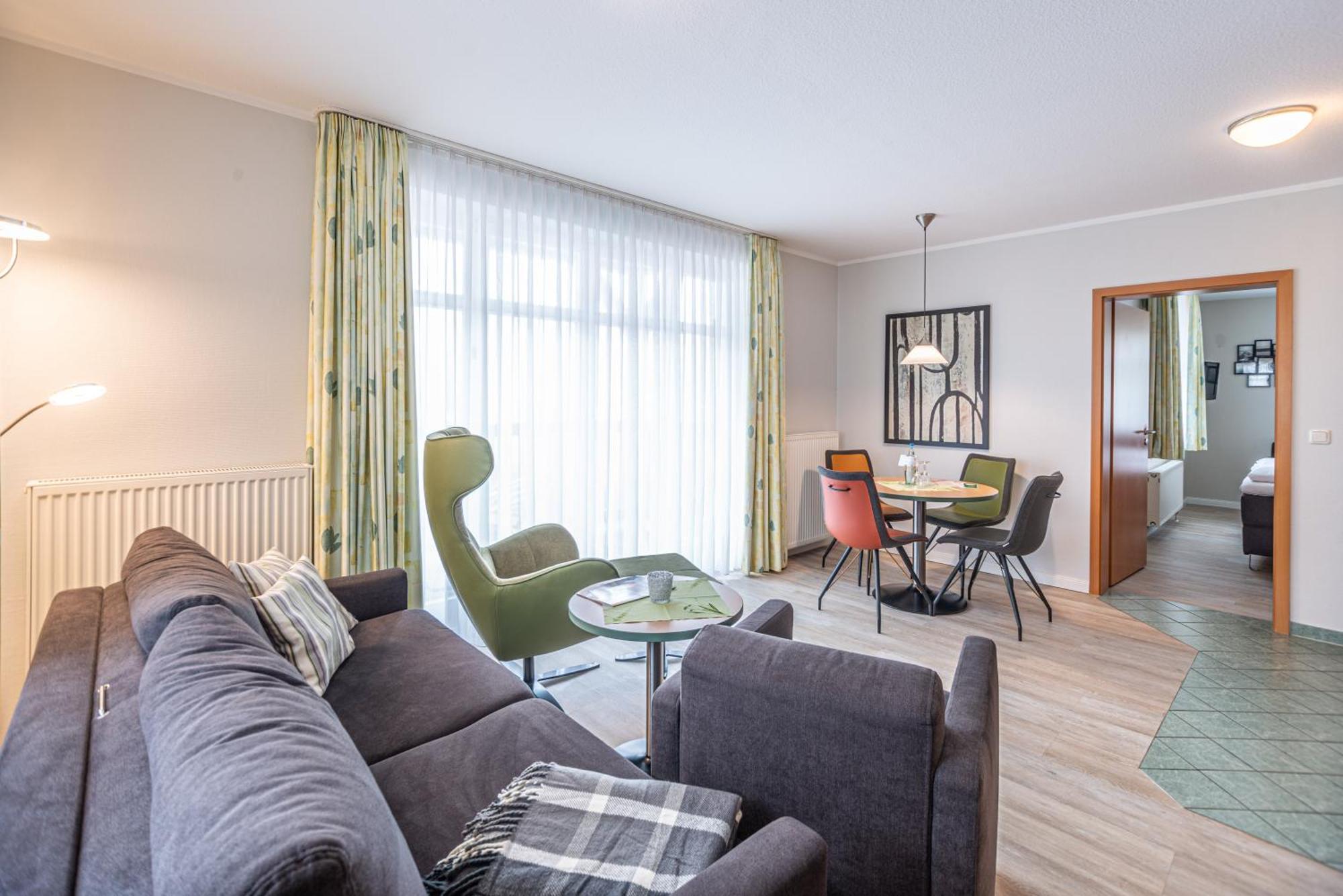 Am Weststrand Apartmenthaus Waldeck Kuehlungsborn Exterior foto