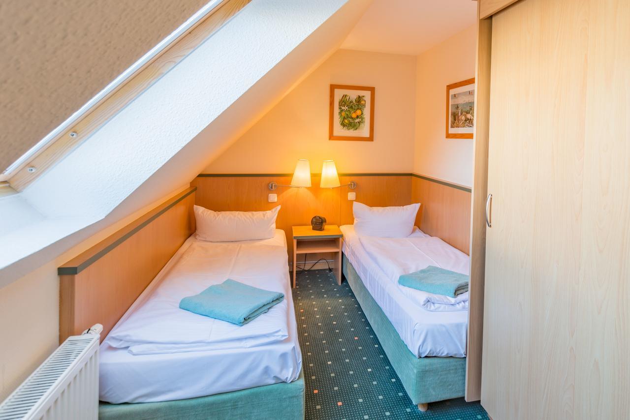 Am Weststrand Apartmenthaus Waldeck Kuehlungsborn Exterior foto