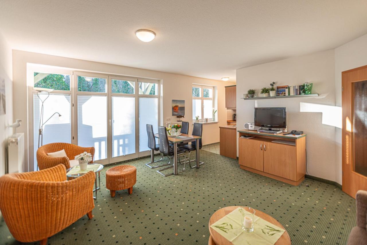 Am Weststrand Apartmenthaus Waldeck Kuehlungsborn Exterior foto